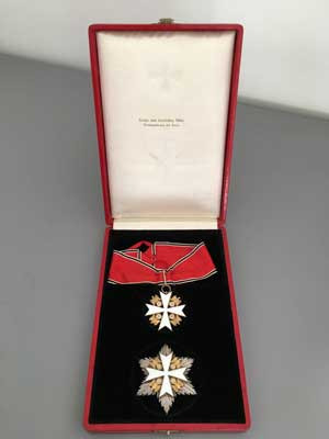 Merit Cross with Star